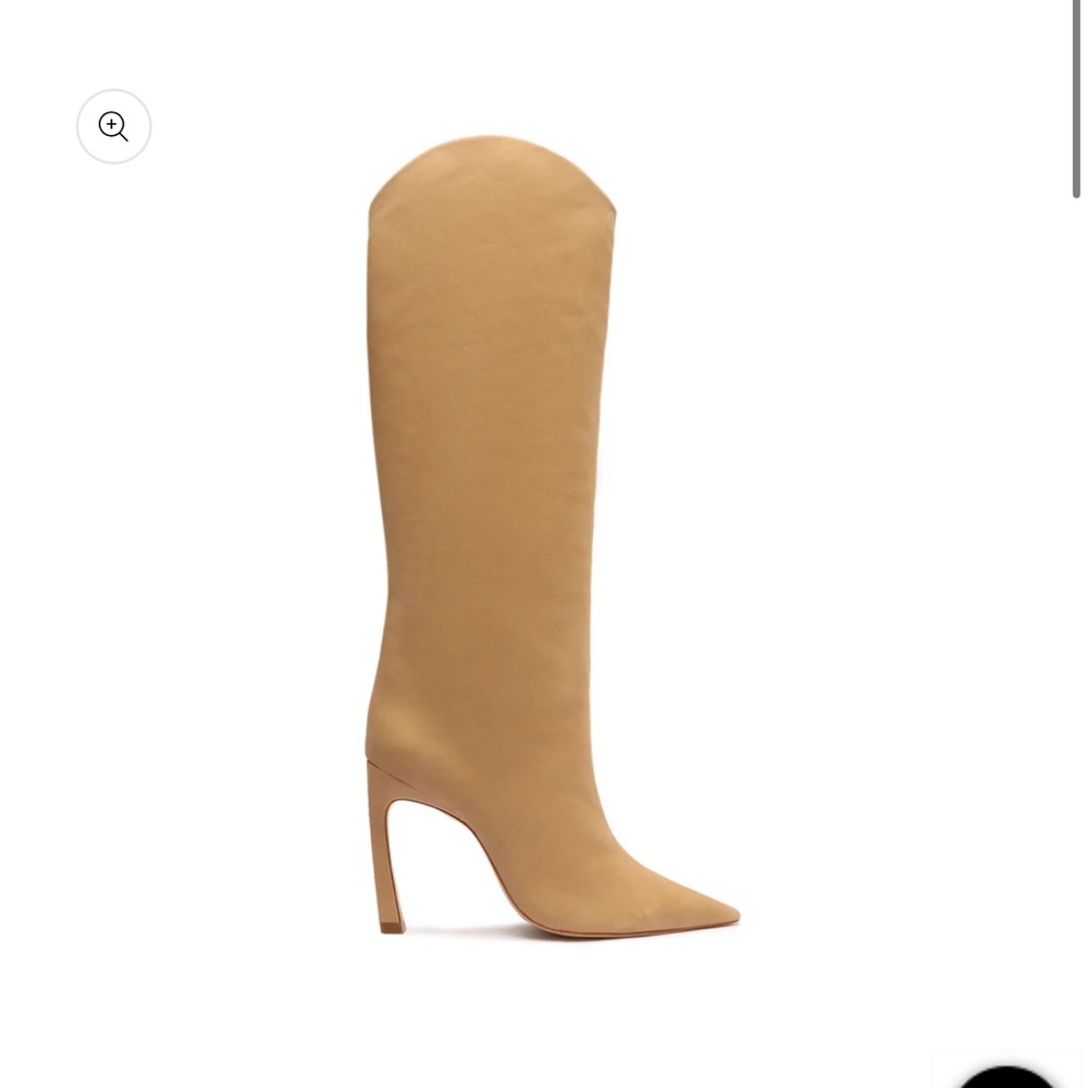 SCHUTZ Maryana Boot- NEW, Never worn, box included!